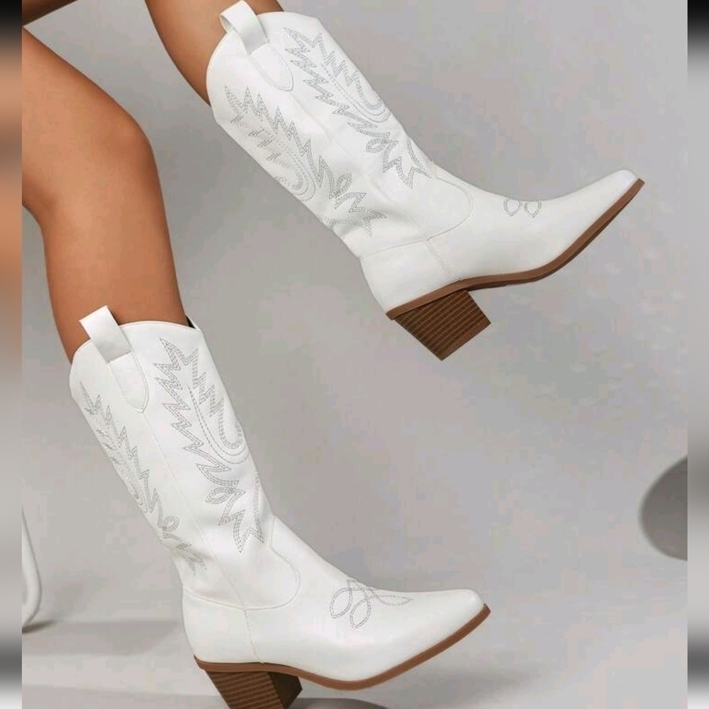 Women's Fashionable Western Boots Cowboy Boots For Outdoor Activities - Picture 1 of 5